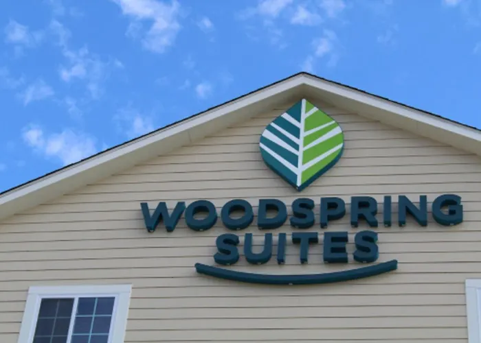 Woodspring Suites Lake Charles