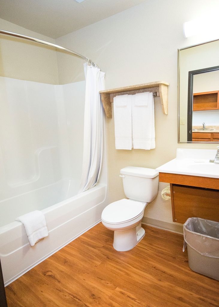Hotel Woodspring Charles